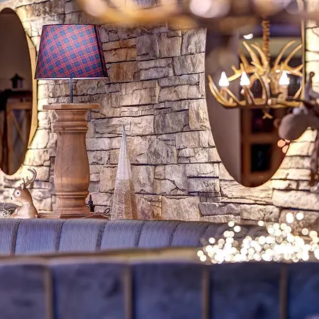 Grand Murgavets Hotel 4*