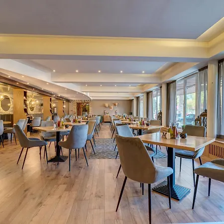 Szálloda Grand Murgavets 4*