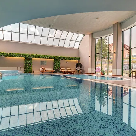 Grand Murgavets Hotel 4*