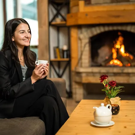 Grand Murgavets 酒店 4*