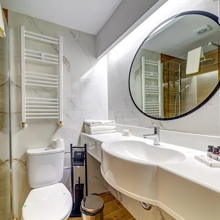 Grand Murgavets Pamporowo