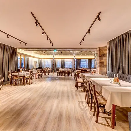 Grand Murgavets 酒店 4*