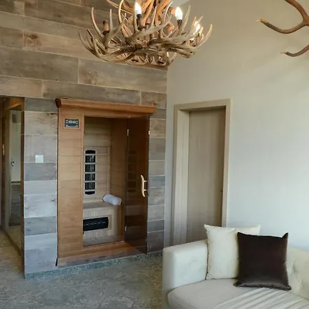 Grand Murgavets Pamporowo