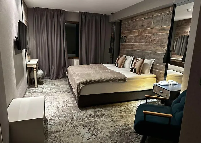 Grand Murgavets Pamporowo