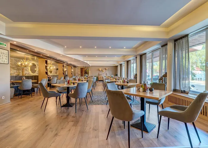 Hotel Grand Murgavets 4*