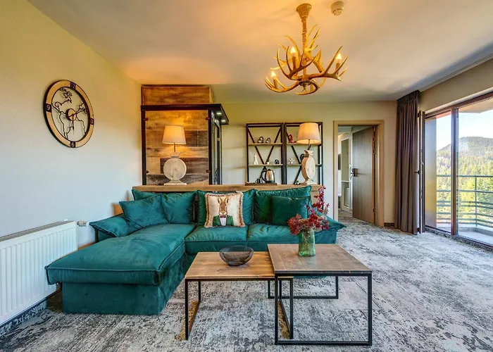 Grand Murgavets Pamporowo