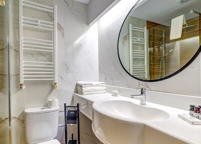 Grand Murgavets Pamporowo